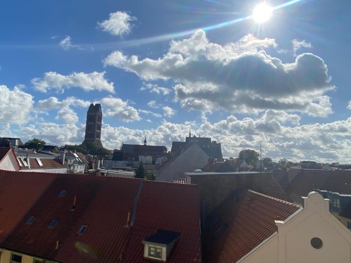 See Igel Sjoeborre Wismar Exterior photo